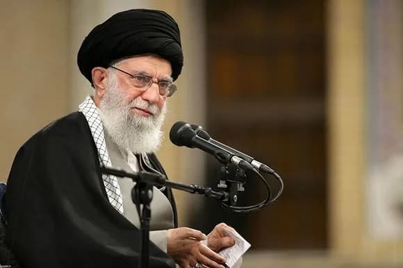 【速報】イラン、アメリカ・イギリス・フランスに宣戦布告