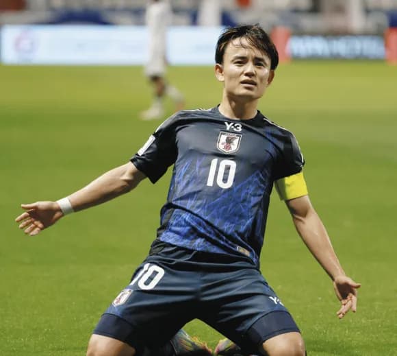 【悲報】サッカーファン「久保建英は凄い！凄いんだああああ！」一般人「...」←これｗｗｗｗｗｗ