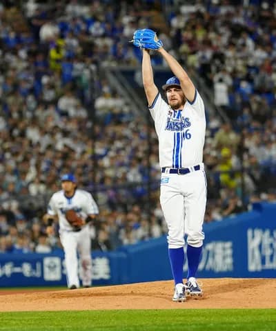 2カード連続でバウアーが先発する可能性あるDeNAずるくね？
