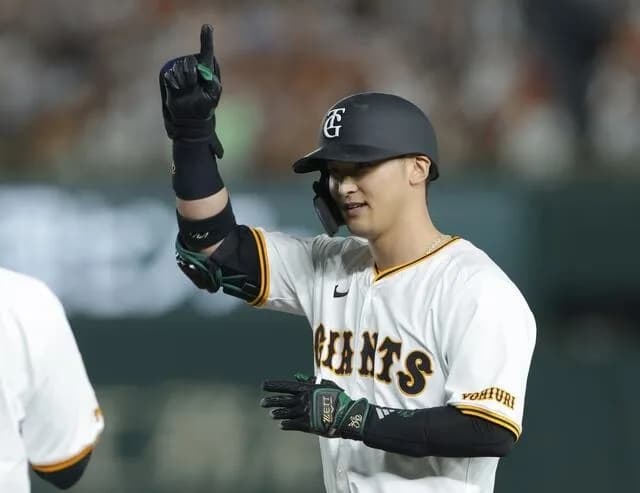 吉川尚輝、右関節鏡視下股関節唇形成術＆左関節鏡視下股関節唇形成術　復帰まで6ヶ月前後