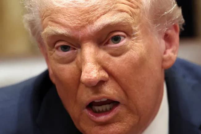 トランプ氏、核実験開始を再表明　地下実験の可能性否定せず