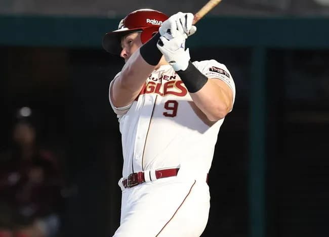 楽天　ルーク・ボイト内野手と来季の選手契約締結と発表