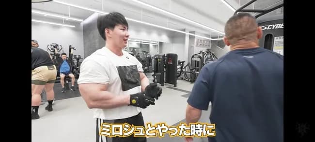 【画像】横川くん、顔がパンパンになってしまう…