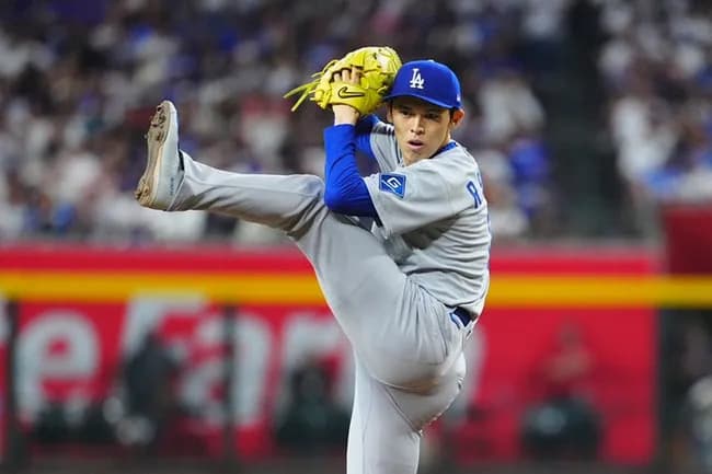 【朗報】ドジャースGM「今はクローザーだが佐々木朗希は来年からは先発に戻す。」