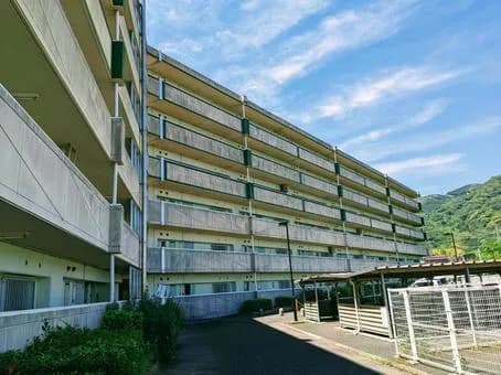 都営・市営・県営団地、UR賃貸、公社住宅←激安穴場物件なのに狙わない理由wwww