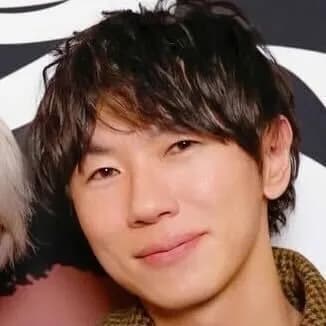 【悲報】古市憲寿氏「パンダって白と黒のただのクマでしょ、くさいし」