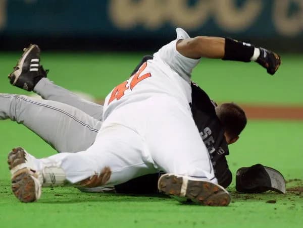 元ロッテ投手、愛人と共謀して養父を殺害