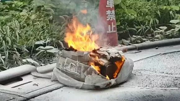 【悲報】ネット民「リチウムイオン電池はゴミに隠して捨てろ」→処理場大爆発、損害110億ｗｗｗｗｗｗ