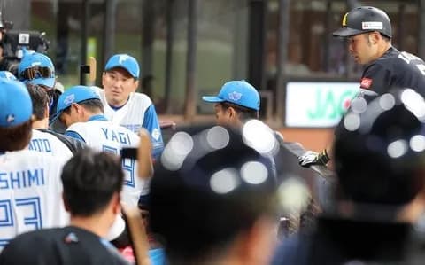 【日本ハム】脳内の一部出血と腫れ、八木コーチが入院　横尾ファーム打撃コーチが１軍合流