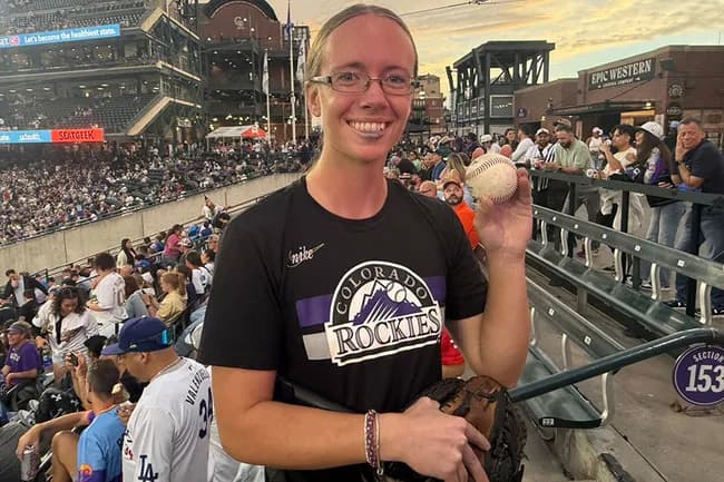 大谷の日米通算300号ボールを651万円で売却した女子大生「批判あるのは理解。でもお金が欲しい」