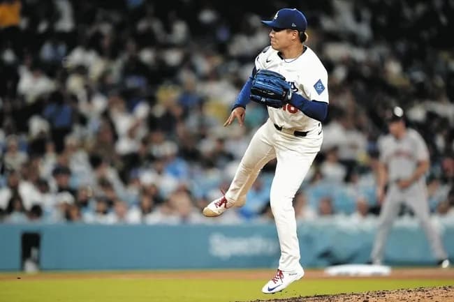山本由伸 防御率2.58(NL2位) 被打率.183(MLB1位) WHIP0.99(NL3位) 奪三振率10.4(NL3位) ← これ