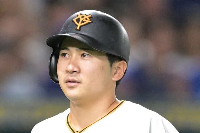 巨人泉口(ショート)573打席 打率.301 6本 出塁率.362 OPS.755 wRC+127 UZR+11.8 WAR+6.1