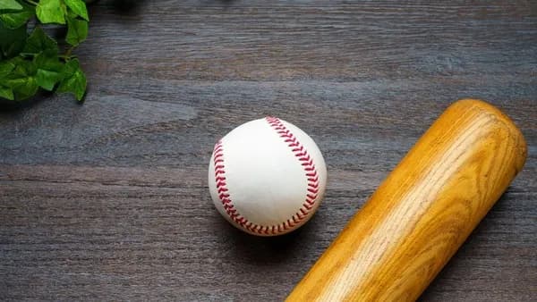 上原浩治「飛ばないボールやめろ野球は点取り合戦」