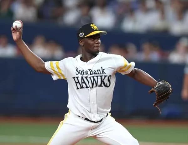 投手は途中で右投げから左投げに変えても良いんか？？