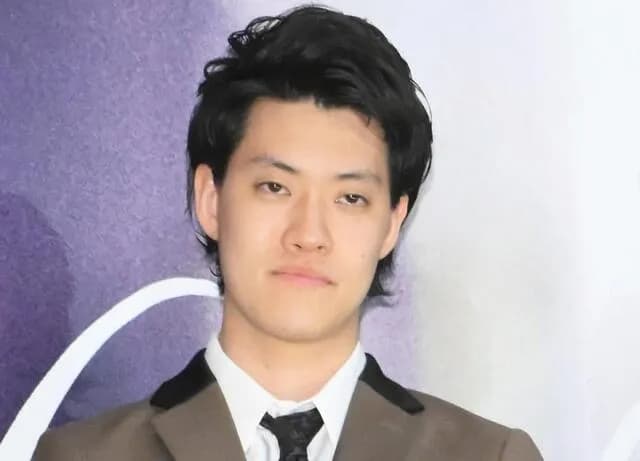 【悲報】霜降り粗品「稲田はまだグレー。なんで俺が謝らなアカンねん！お前らが土下座しろ！」