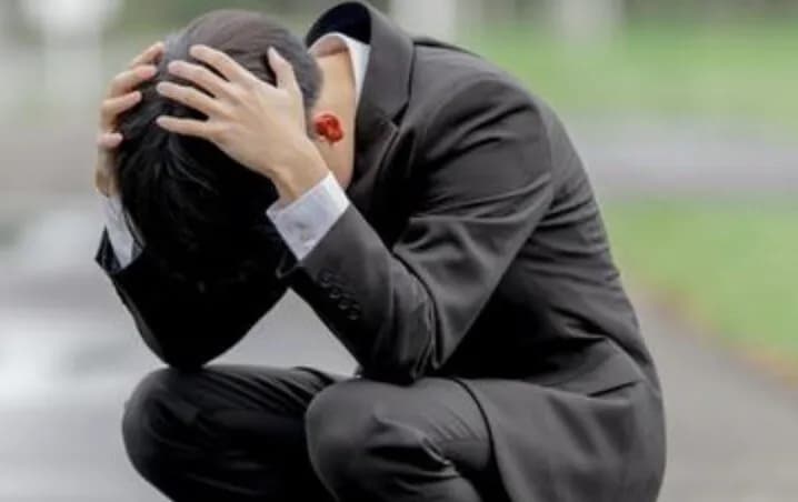 野球部の競合である俺の高校は野球部が高待遇で友達を殴っても黙認。ある日、俺の彼女が野球部に襲われたが隠蔽され・・・