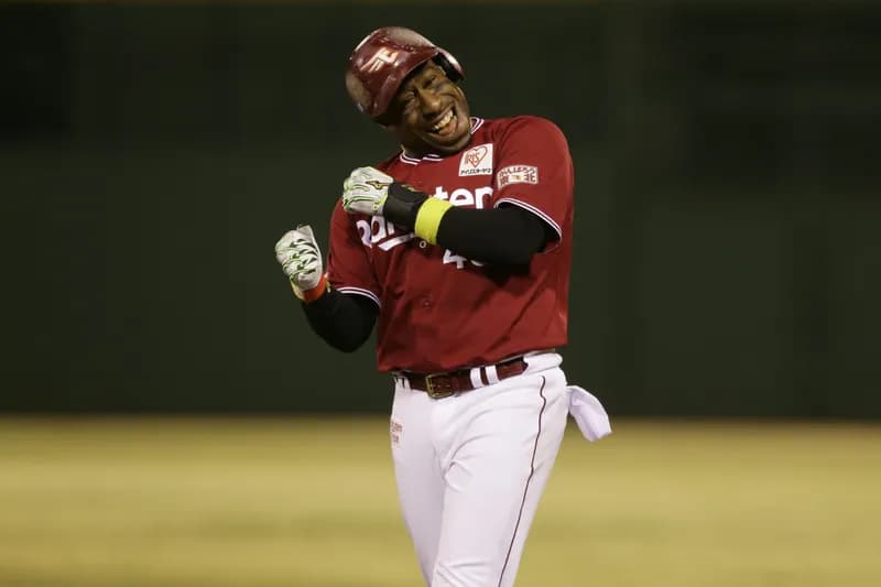 ウィーラー、巨人（日本の伝統球団）の一軍打撃コーチまで上り詰めるｗｗｗ