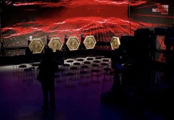 【朗報】松本人志さん、豪華セットで謎のお笑いバトル番組を収録ｗｗｗｗｗｗｗｗ