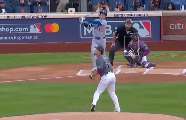 大谷翔平、千賀滉大から豪快先頭打者ホームランを放つ