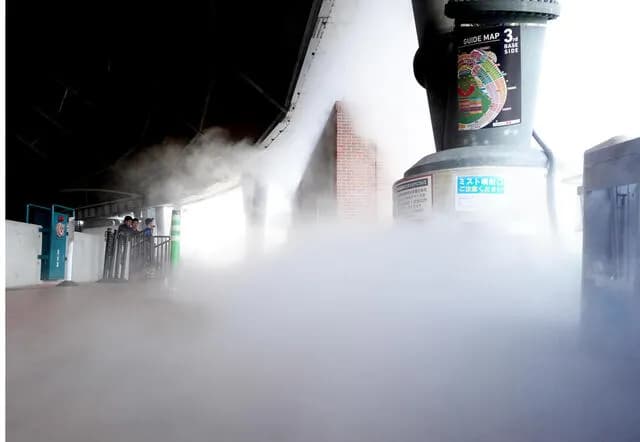 【悲報】ベルーナドームのミスト、効果なし！前より蒸し暑いの声も