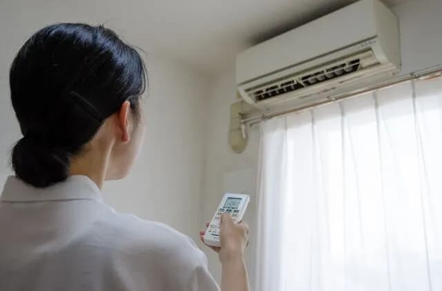 エアコンの温度何度にしてる？