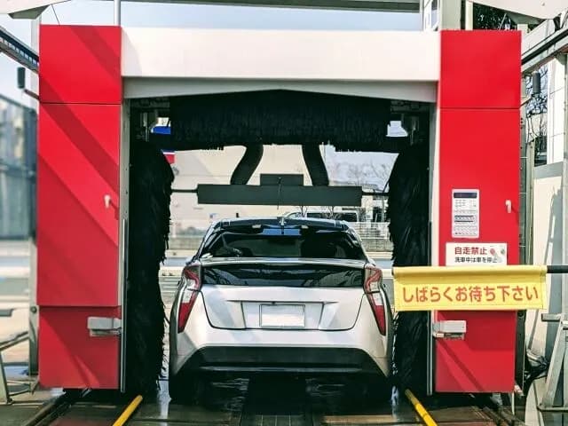 結局のところ洗車機使うと傷つくのかい？