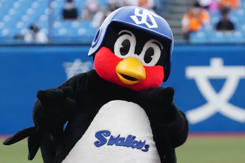プロ野球ヤクルトスワローズの公式マスコット「つば九郎」が活動再開へ