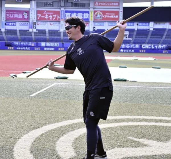 ダウンズが登録抹消　栗原陵矢が2カ月ぶりに1軍合流