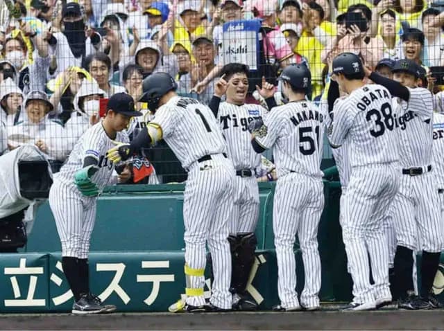 【阪神】森下翔太、２戦連発の10号３ラン「陵人に良い援護点あげられた」伊原先発時は３発目