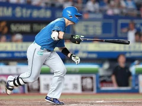 「リードオフマン」清宮幸　最多安打争いで猛追―プロ野球・日本ハム