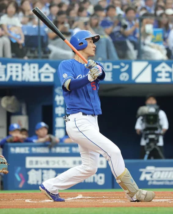 【朗報】中日・上林誠知、チームで10年ぶりとなる『10本塁打10盗塁』を達成