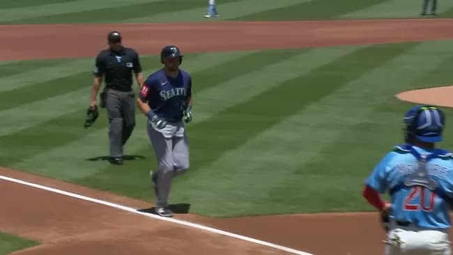 マリナーズのカル・ローリー捕手、28、29号WWWWWWWWWW