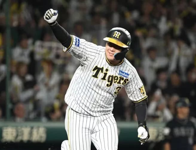 大山悠輔さん、12打席0安打