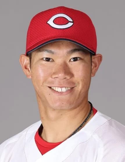 坂倉将吾さん、「打てる捕手」から「ちょっと盗塁が阻止が苦手な捕手」に成り下がる