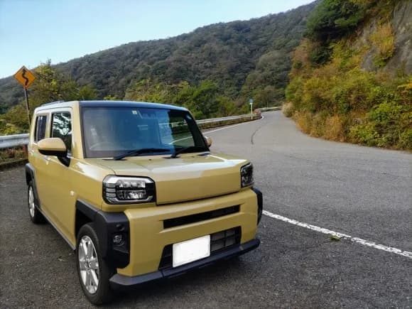 【疑問】軽自動車乗ってる男って恥ずかしくないんか・・・・・？