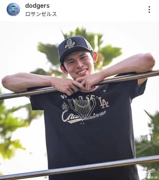 【MLB】佐々木朗希、WS制覇の2日後…目撃されたまさかの姿  「ブロマイドにして」「アイドルでワロタ」