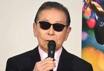 【悲報】タモリ(80)「認知症の兆候はある。冷蔵庫開けて『あれ？なんで冷蔵庫開けたんだっけ？』とか・・・・」