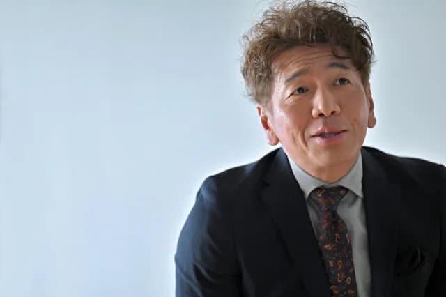 メディア王・上田晋也さん、ギャラの取り分75:25事務所だとバラされるｗｗｗｗ