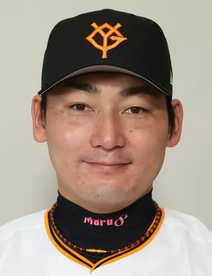 丸 .256 出塁率.383 OPS .742