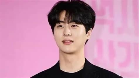 【悲報】永野芽郁に交際を否定された韓国人俳優「嘘つかないで」と意味深投稿