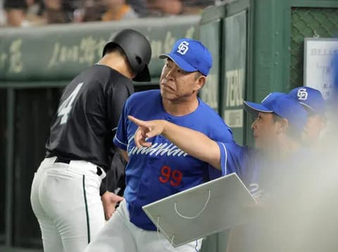 中日井上監督、来期続投が正式決定！