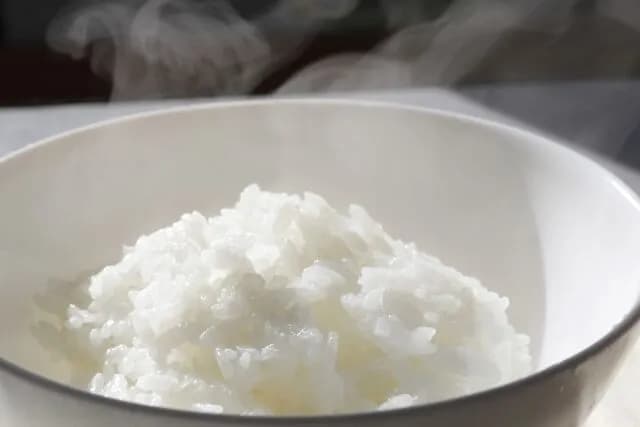 農水省「備蓄米は実は“超高品質”。プロの農水省技官が食べ比べても味の違いは分からないレベル」