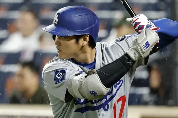 大谷翔平(5月) 打率.300　15HR　OPS1.186