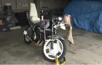 【悲報】暴走族さん（無職29歳）警察に呼び止められて逃げ出すも転倒して意識不明・・・・・