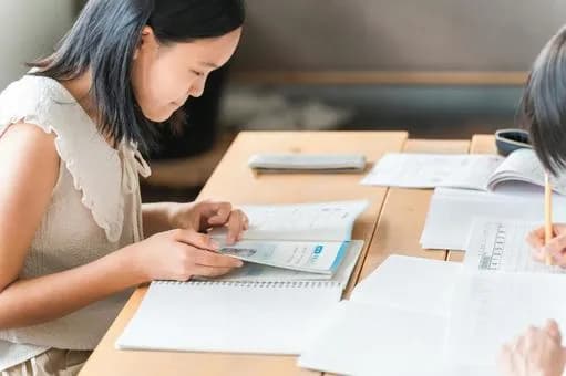 【朗報】一番コスパ良い受験人生って「雑魚高校入って指定校で早慶→東大院進」だよな？ｗｗｗｗｗｗｗｗｗｗｗｗｗｗｗｗ