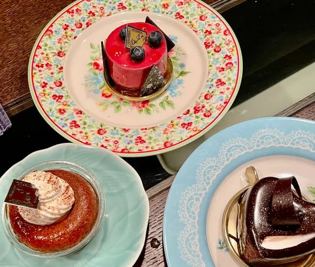 街のケーキ屋さん（1個約500円）、過去最高ペースで倒産してる模様