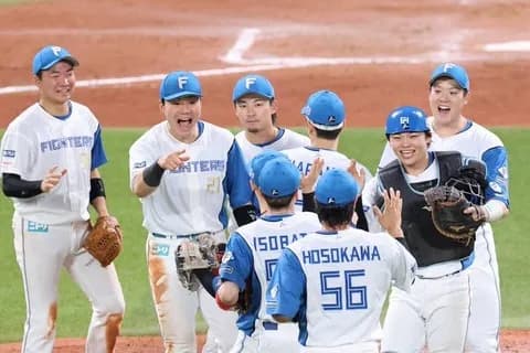 【パＣＳ】連日好セーブの日本ハム斎藤友貴哉「絶対、日本シリーズ、ここでするぞー！」最終Ｓ突破誓う