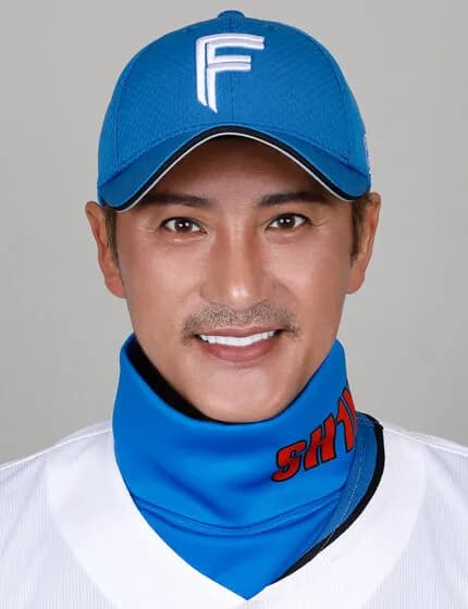 【朗報】新庄剛志さん、監督就任後初めて通算勝率が5割になる