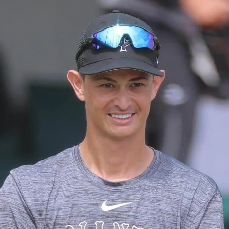 今季途中入団で戦力外の巨人・乙坂（31）「夢のような時間を過ごさせてもらった」