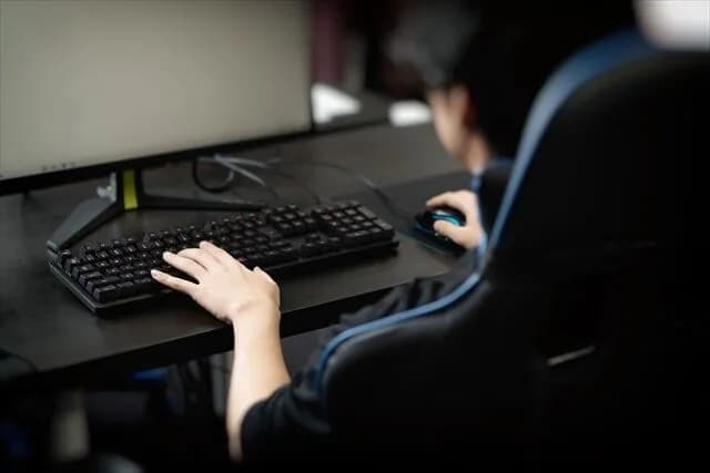 今ってPCでゲームするのが主流なん？